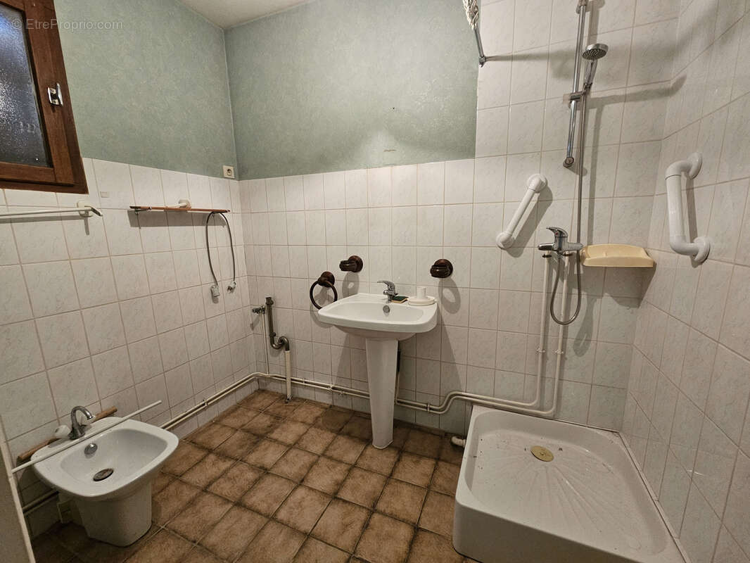 Maison à VERDUN-SUR-LE-DOUBS