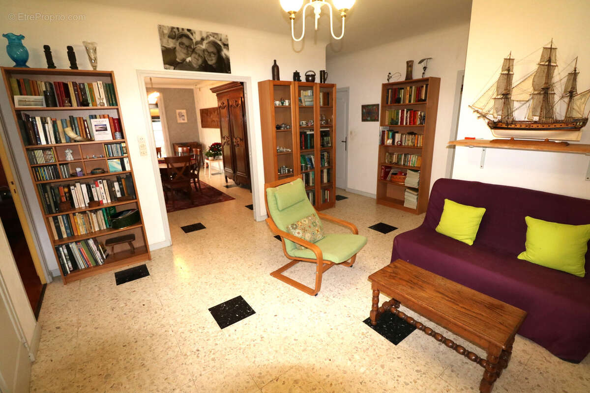 Maison à MAS-GRENIER