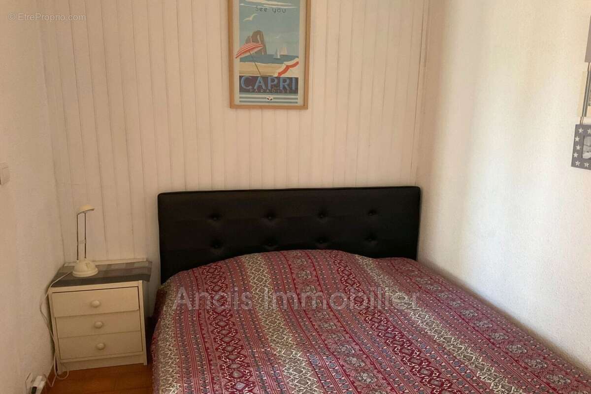Appartement 32 m² à Cogolin  - photo 5
