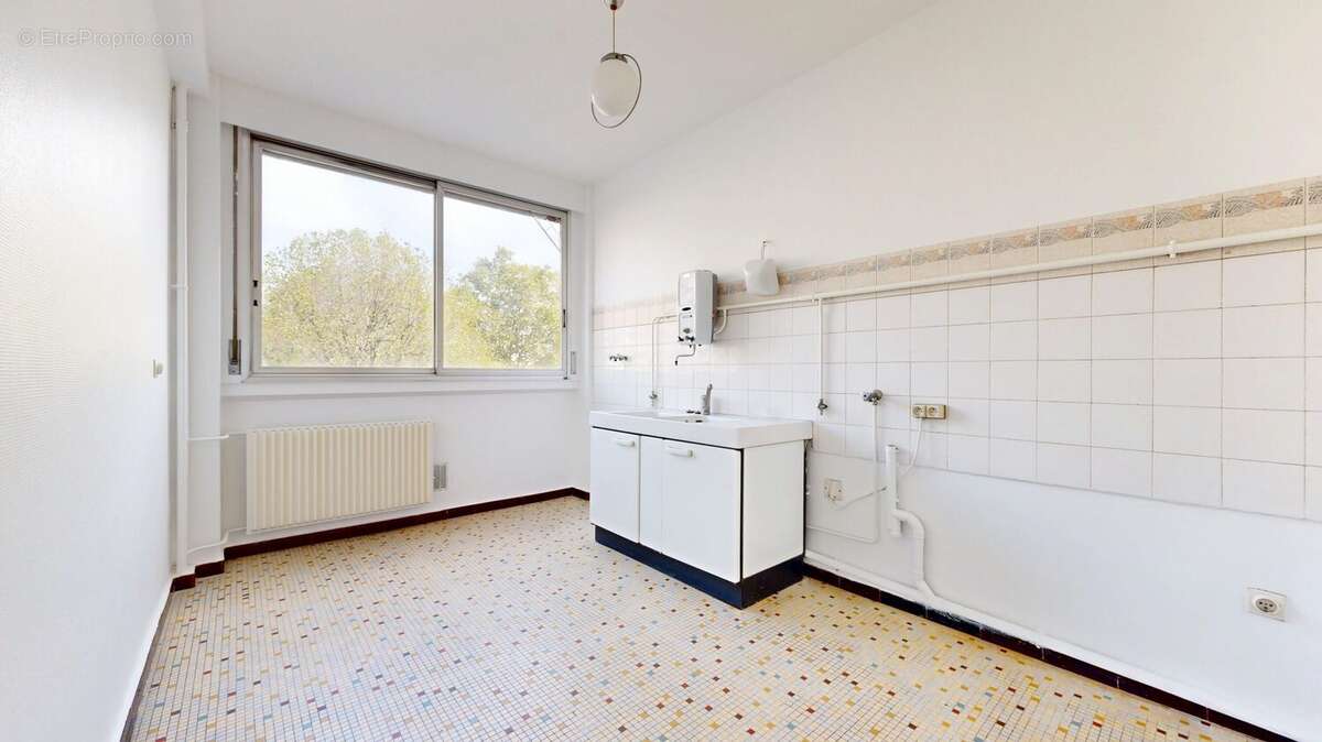 Appartement à LYON-8E