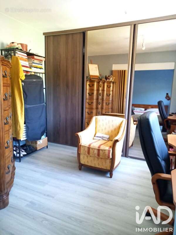 Maison 92 m² à Louvroil  - photo 6