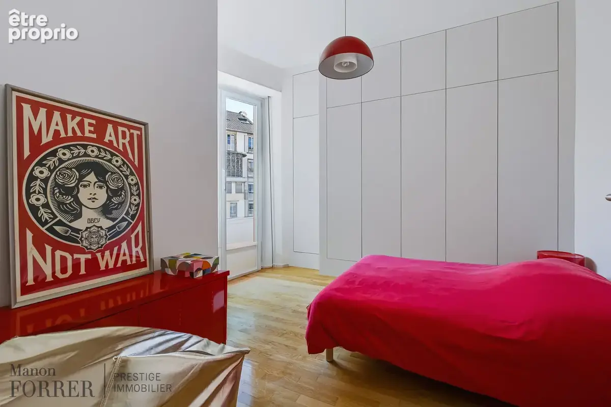 À VENDRE ! Appartement 5 pièces situé dans un immeuble en pierre de taille   135,86 m2 - photo 9