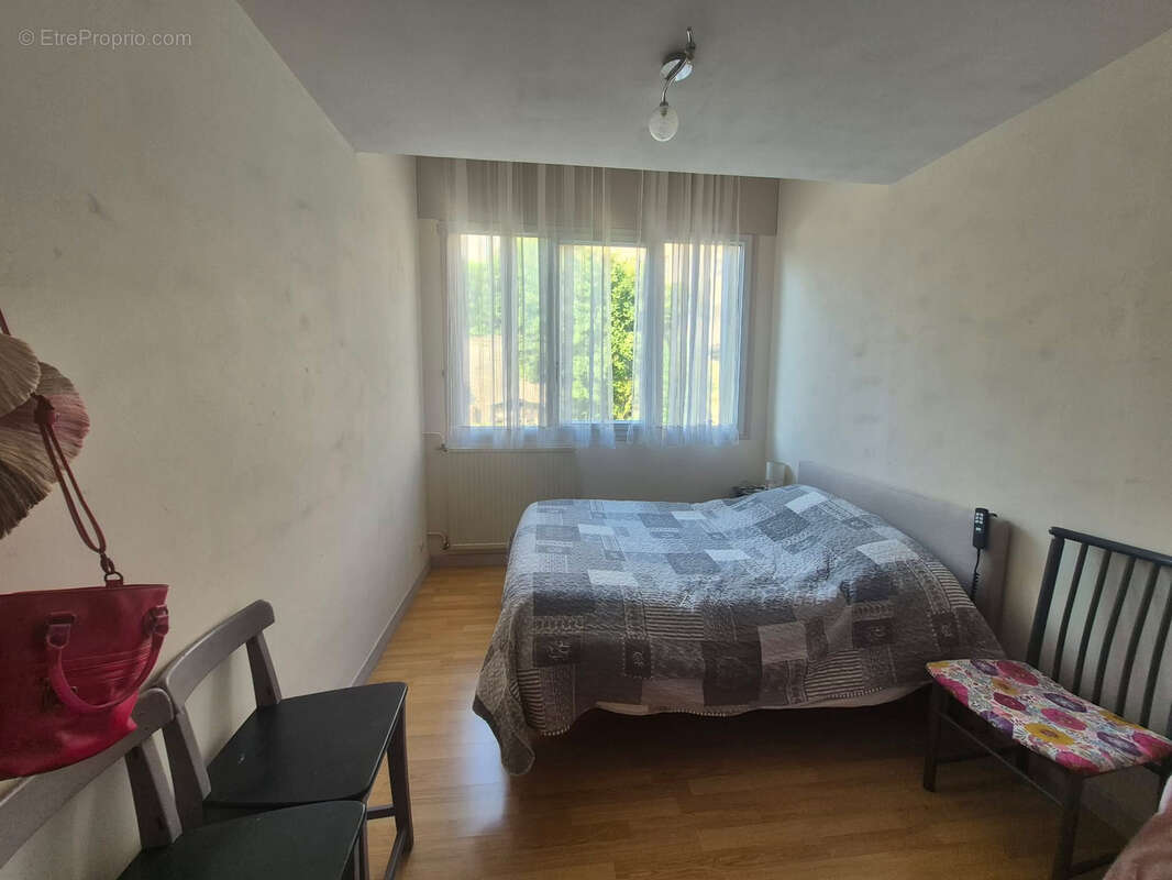 Tènement immobilier composé de 3 maison au coeur de Die - photo 5