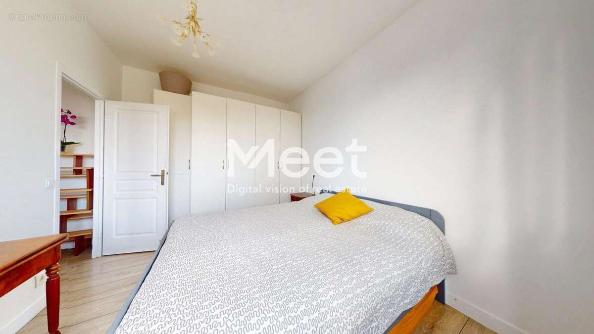 Appartement à IVRY-SUR-SEINE