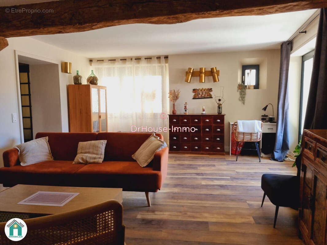 Maison à VILLARDONNEL