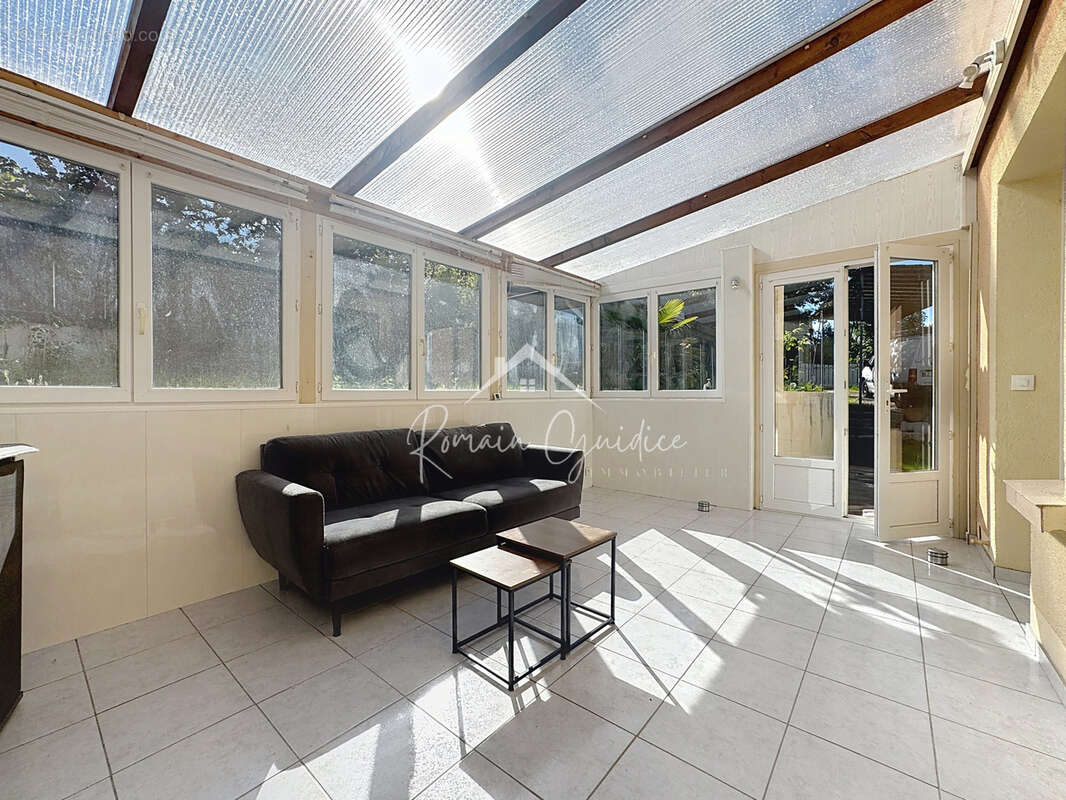 Maison f5 102 m2 - photo 2