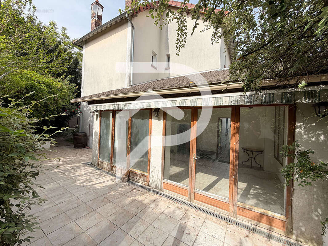 Maison à ARNOUVILLE-LES-GONESSE