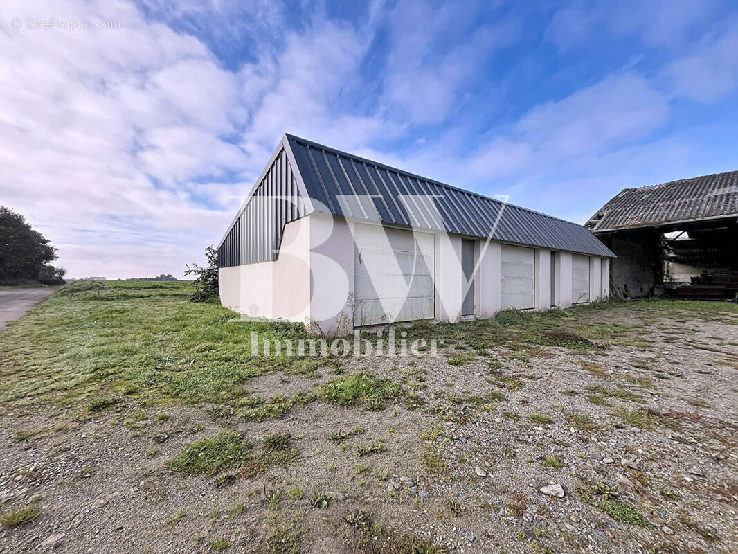 Parking à KERSAINT-PLABENNEC