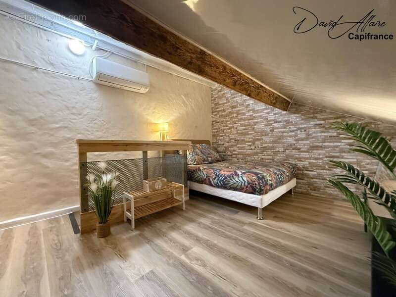 Appartement à LARAGNE-MONTEGLIN