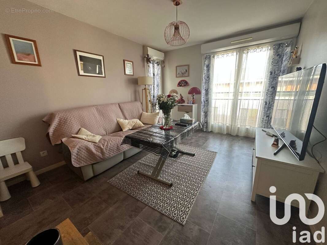 Photo 3 - Appartement à LIEUSAINT