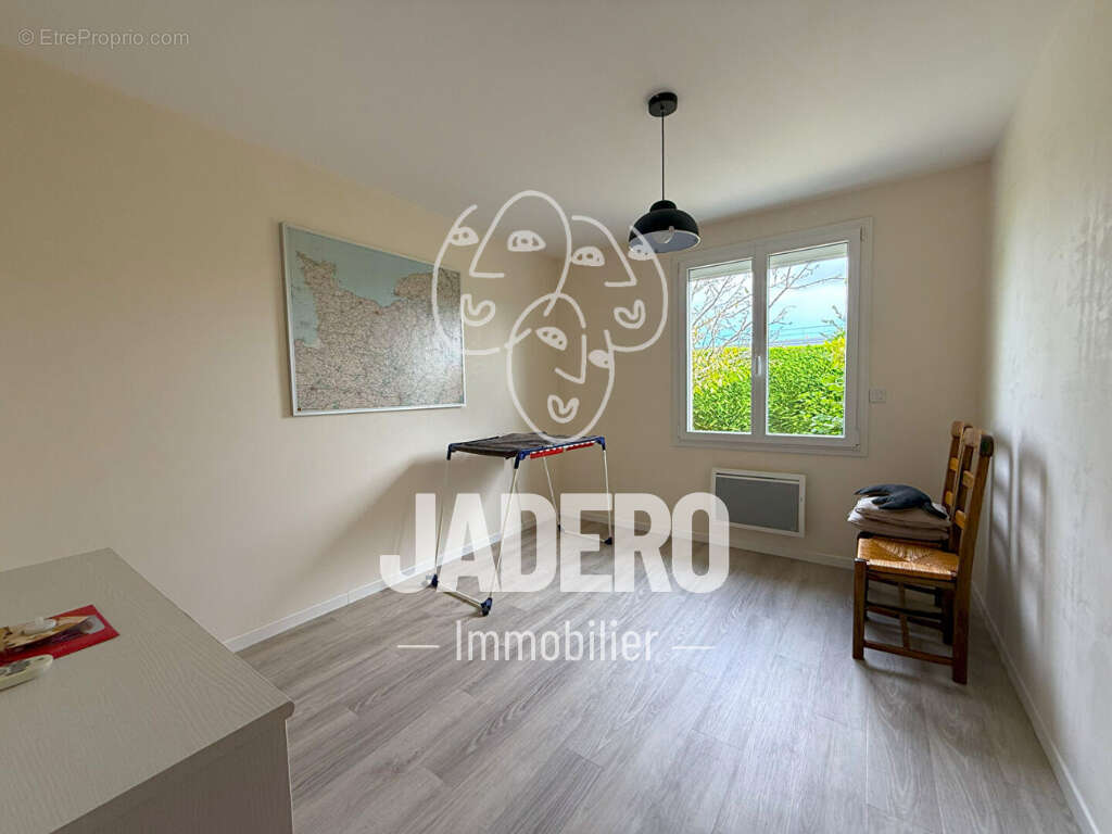 Maison à FRANQUEVILLE-SAINT-PIERRE