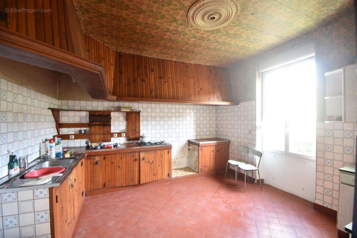 Maison à COSNE-COURS-SUR-LOIRE