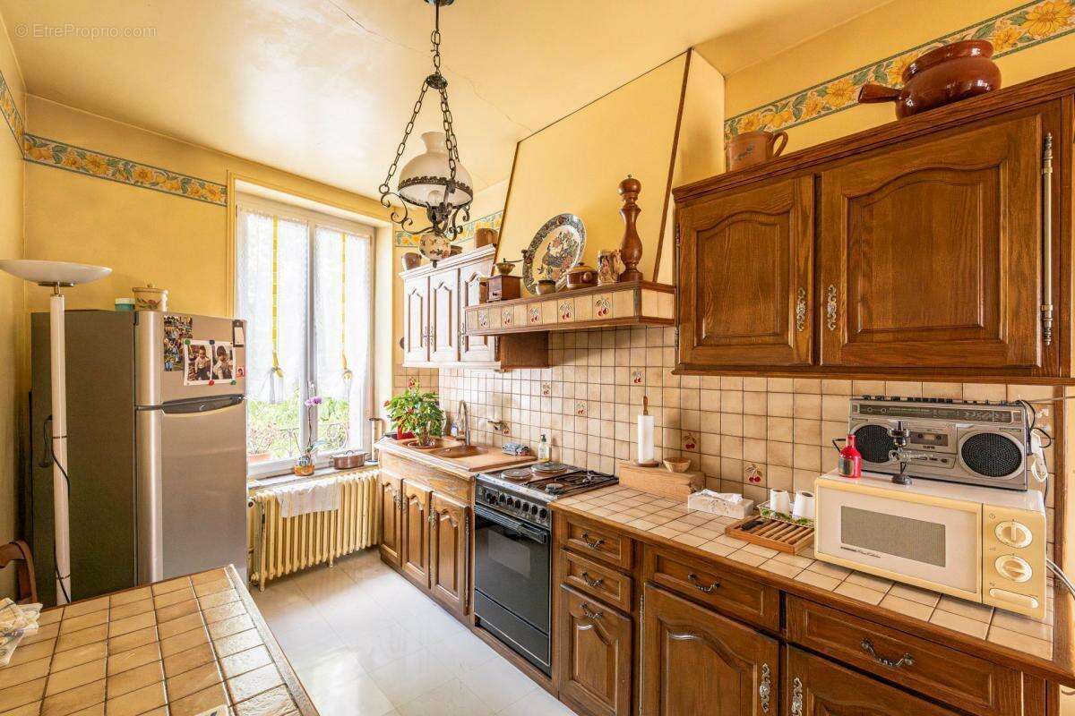 Maison à CHARLEVILLE-MEZIERES