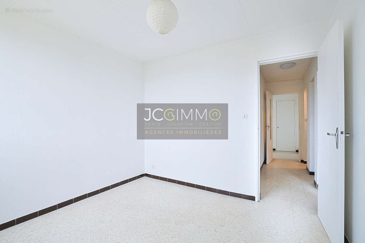 Appartement T4 de 68,93m2 loi carrez avec cave ! - photo 21