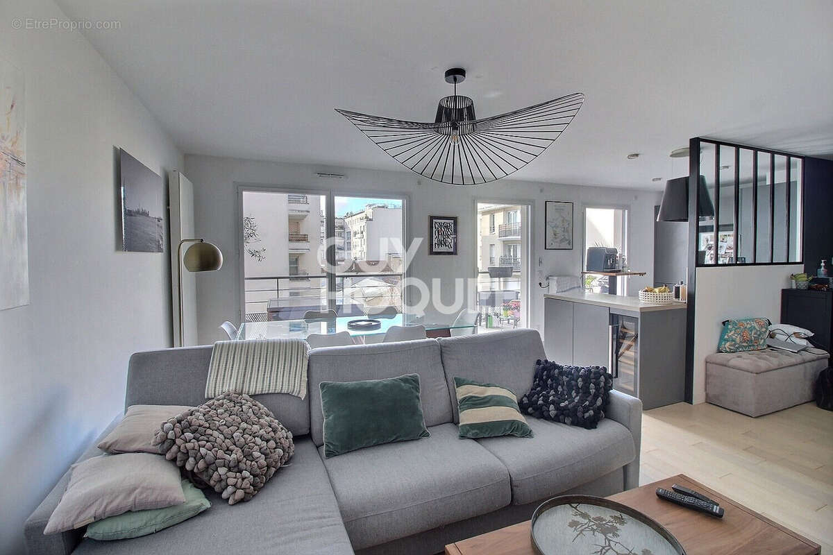 Appartement à SURESNES