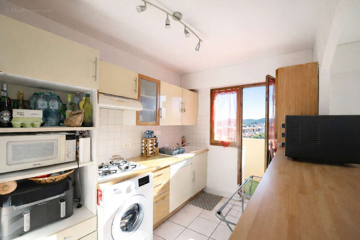 Appartement à MANDELIEU-LA-NAPOULE
