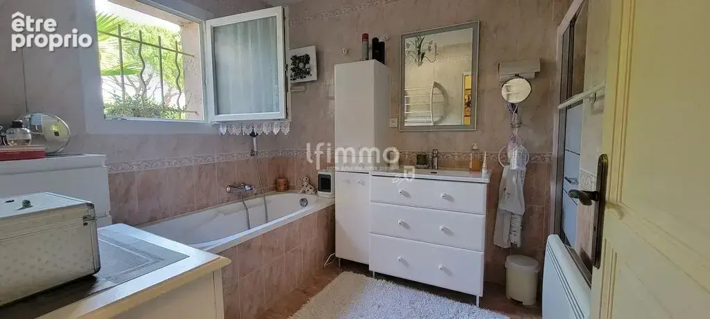 Maison de caractère, piscine et jardin arboré - photo 7