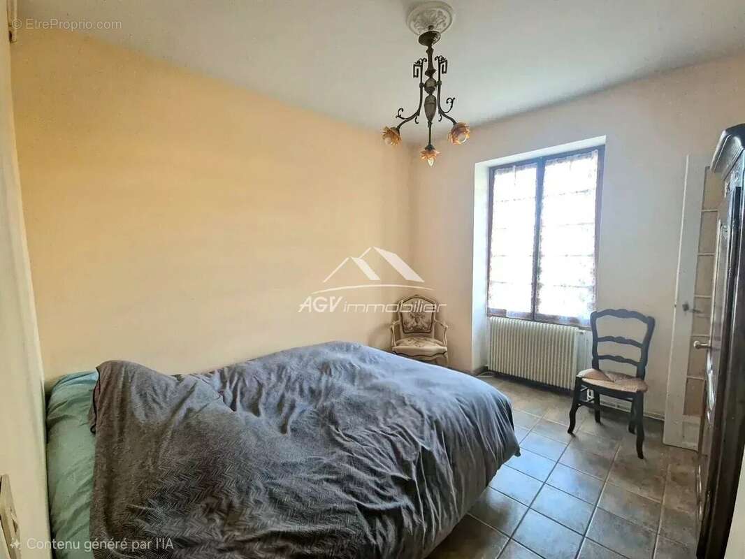 Maison à SAINT-HILAIRE-DE-BRETHMAS