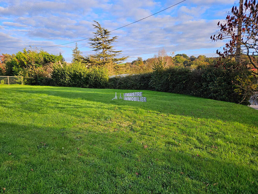 Terrain à EPOUVILLE