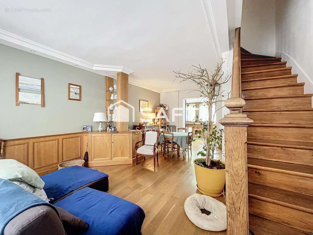 Photo 2 - Maison à COURBEVOIE