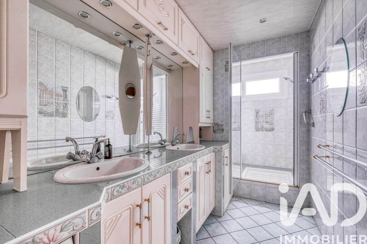 Photo 9 - Appartement à VILLEPARISIS