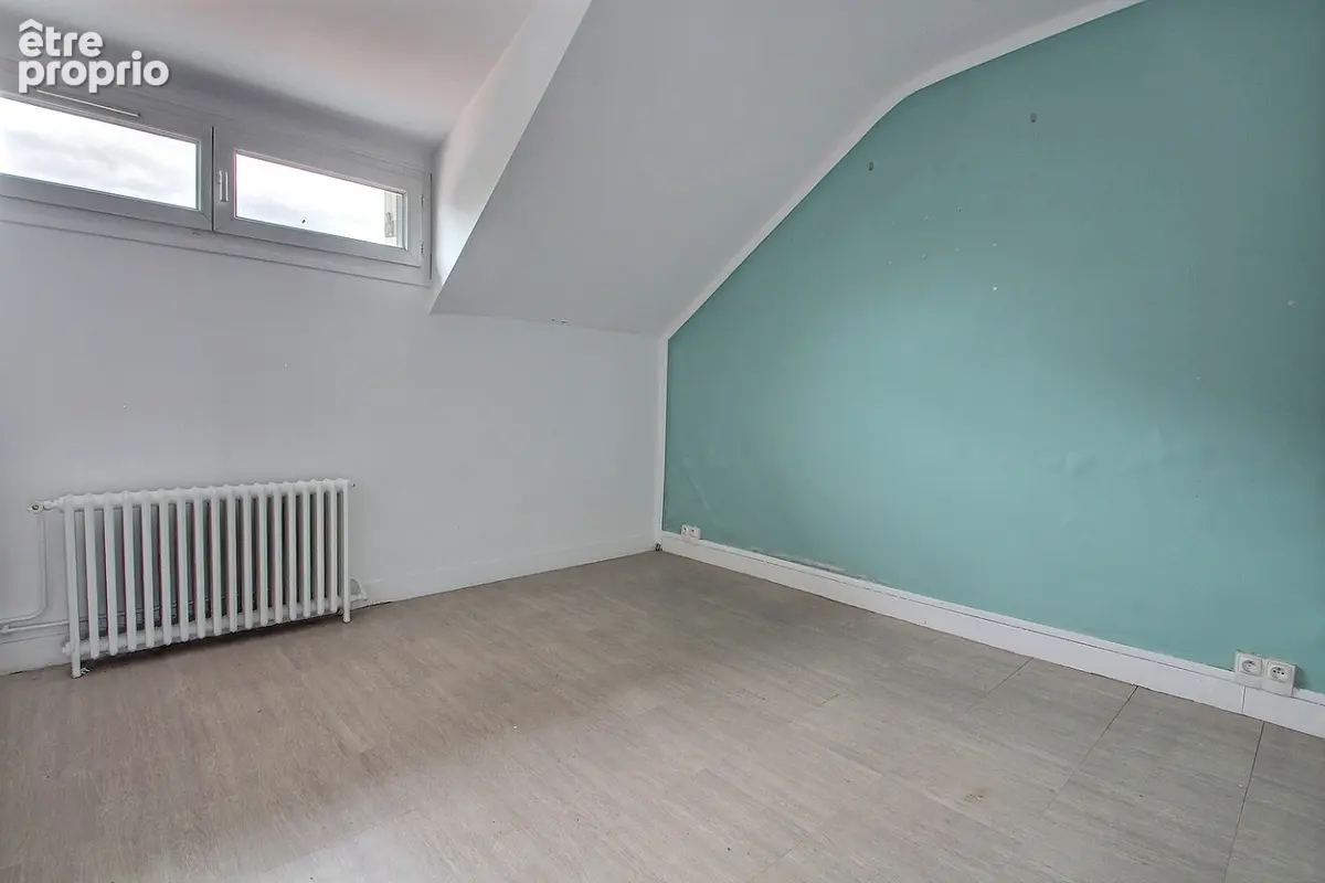 Maison de 5 pièces de 107m² avec jardin et parking - photo 10