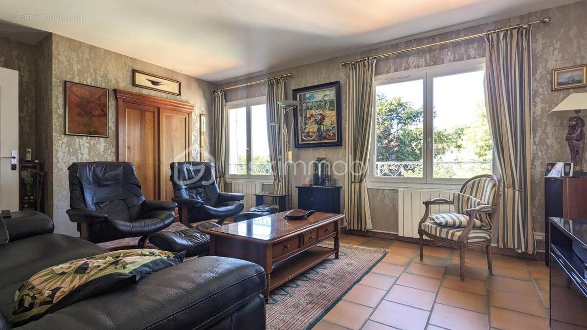 Maison à ARTIGUES-PRES-BORDEAUX