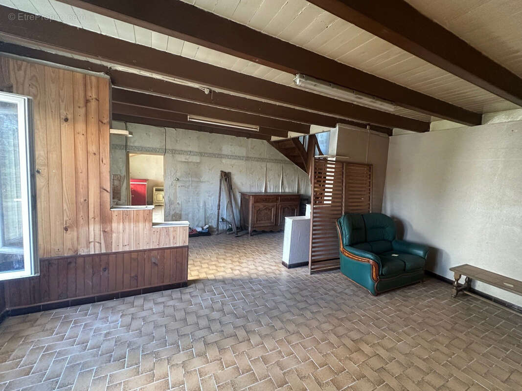 Maison à L'ILE-D'ELLE