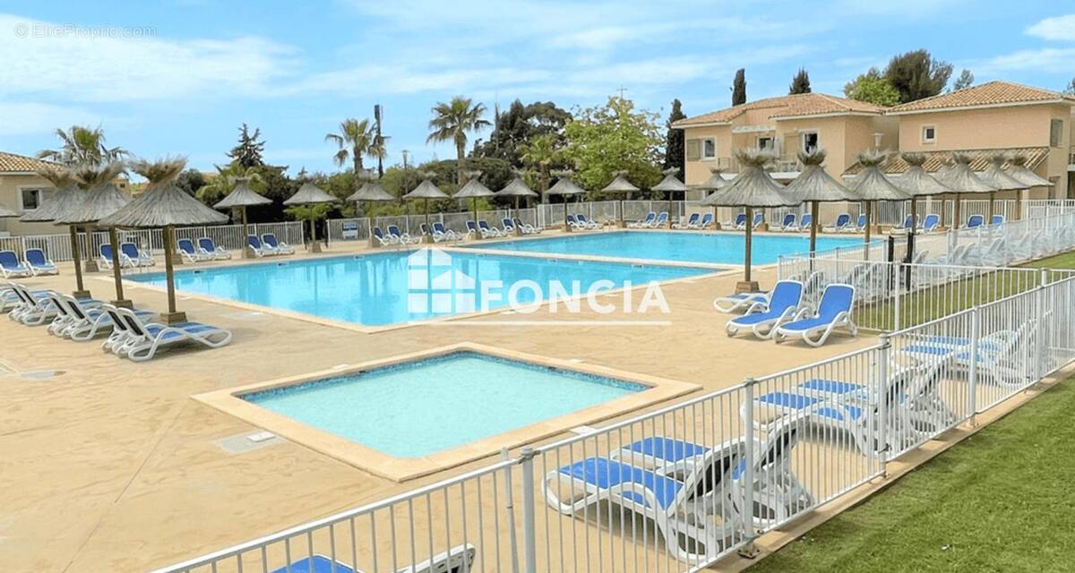 Appartement à LA LONDE-LES-MAURES