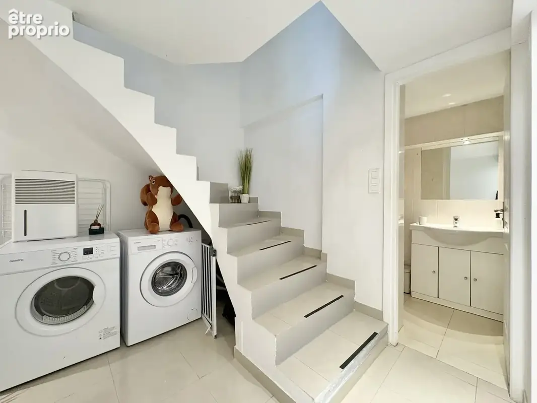 Cannes   4 pièces de 56 m2 atypique et ultra-optimisé   6 couchages   meublé & équipé   plages à pied - photo 6