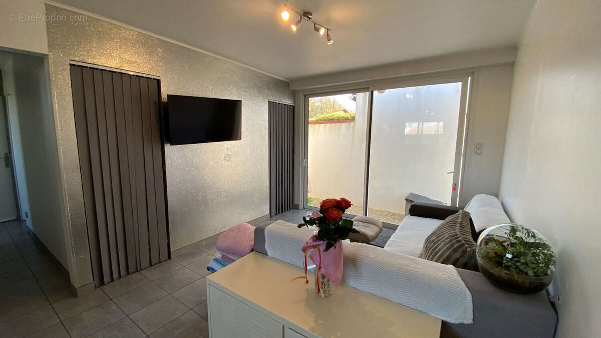 Maison à BOURCEFRANC-LE-CHAPUS