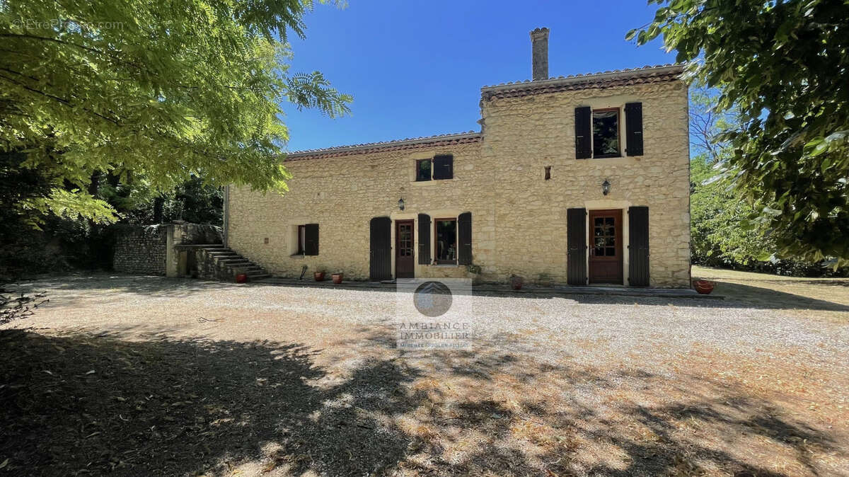 Maison à CLIOUSCLAT