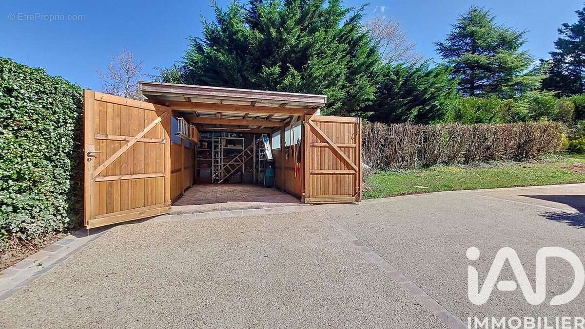Maison 121 m² à Chevreuse  - photo 7