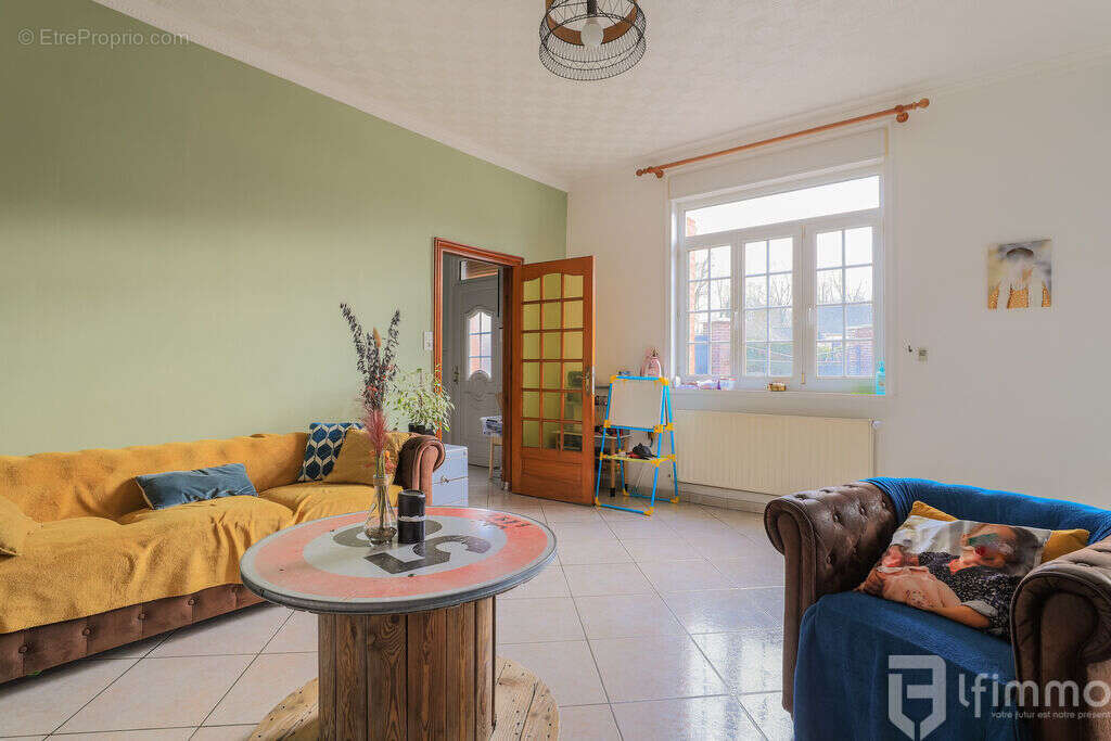 Maison à VILLERS-AU-FLOS