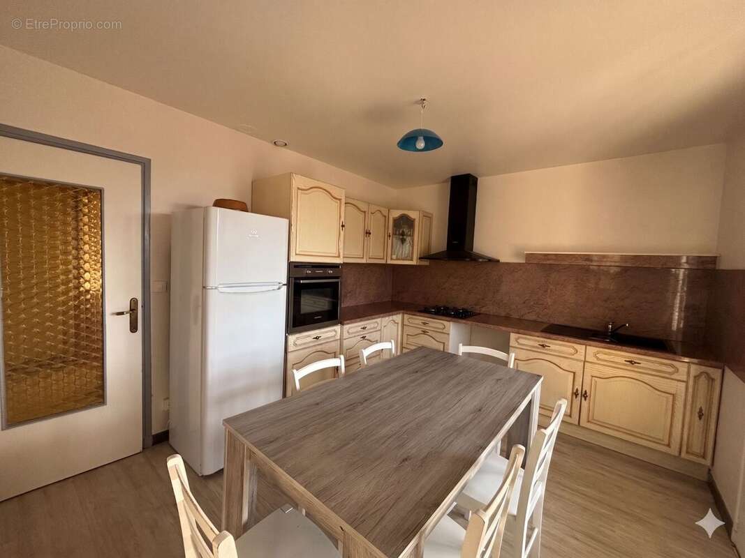 Maison à PRIVAS