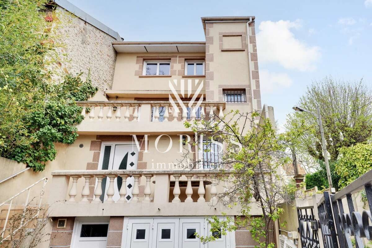 Maison à LE PERREUX-SUR-MARNE