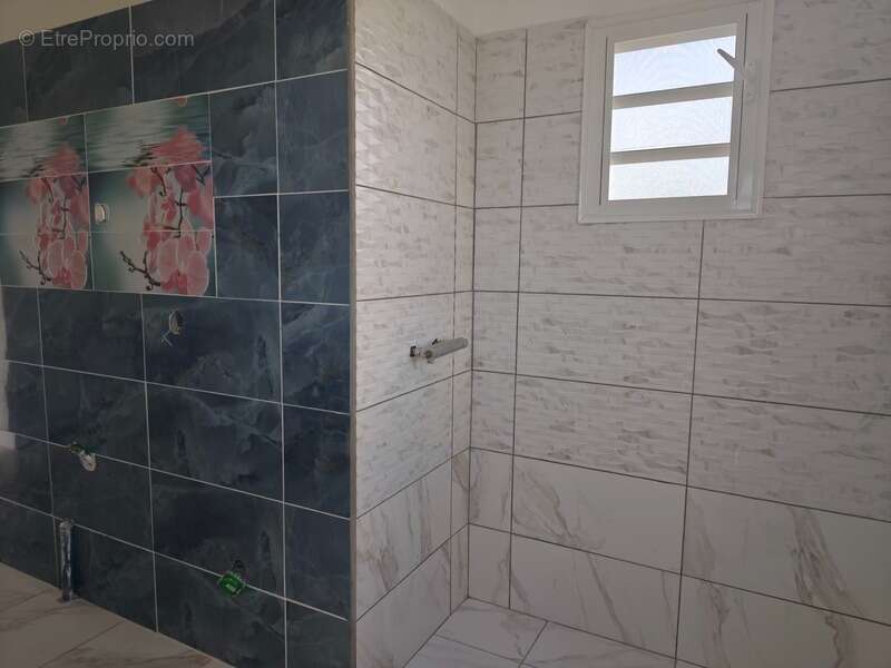 Maison à SAINTE-ANNE