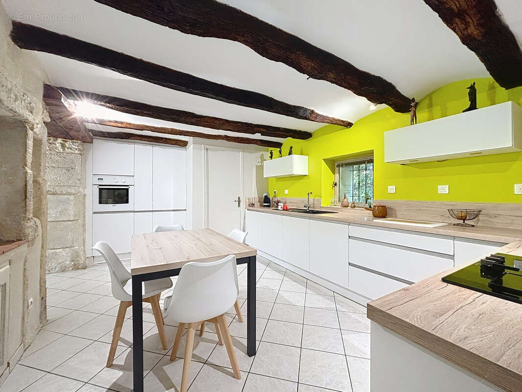 Maison à GRIGNAN