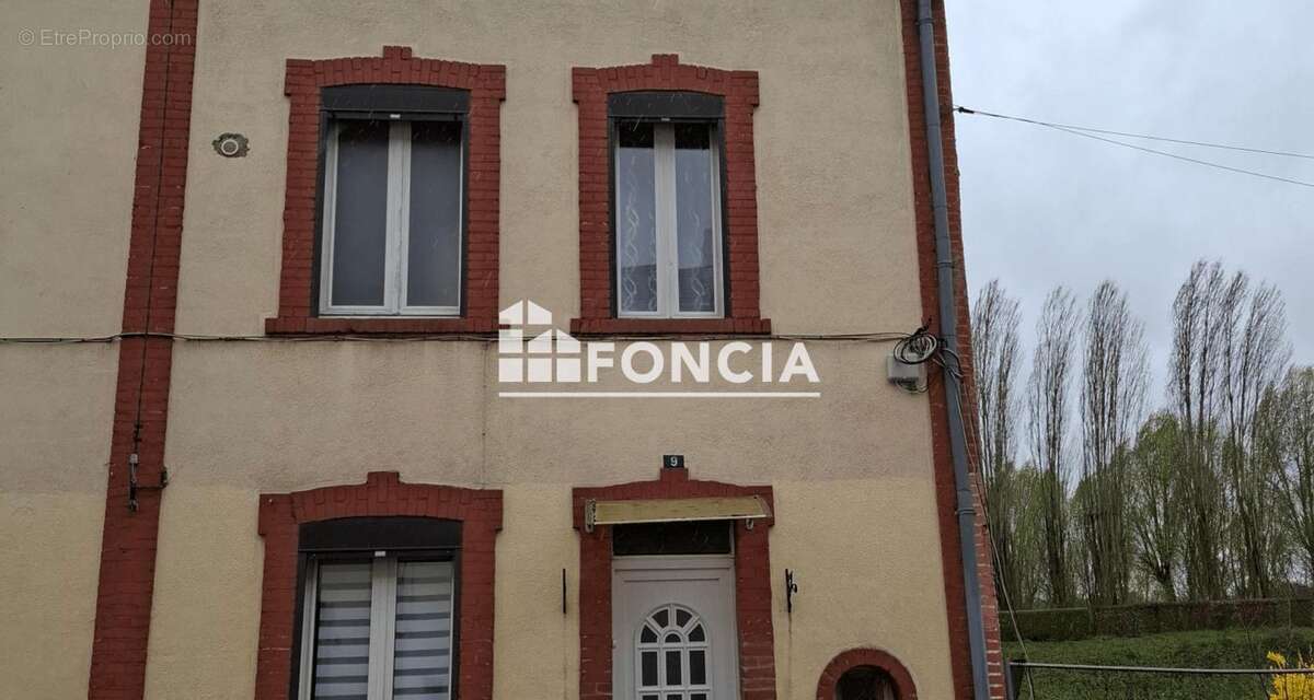 Maison à CHARLEVILLE-MEZIERES