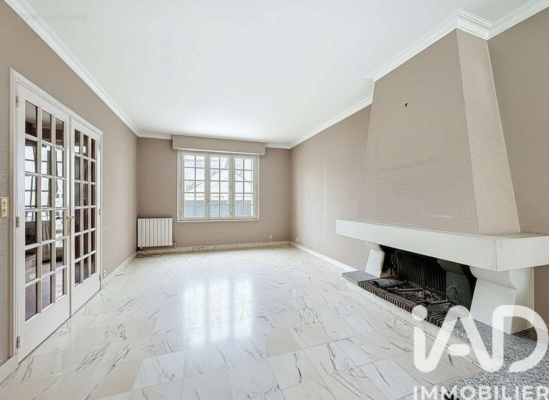 Photo 6 - Maison à SAINT-MAUR-DES-FOSSES