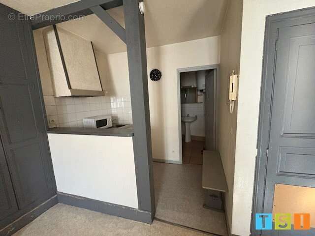 Maison à MONTREJEAU