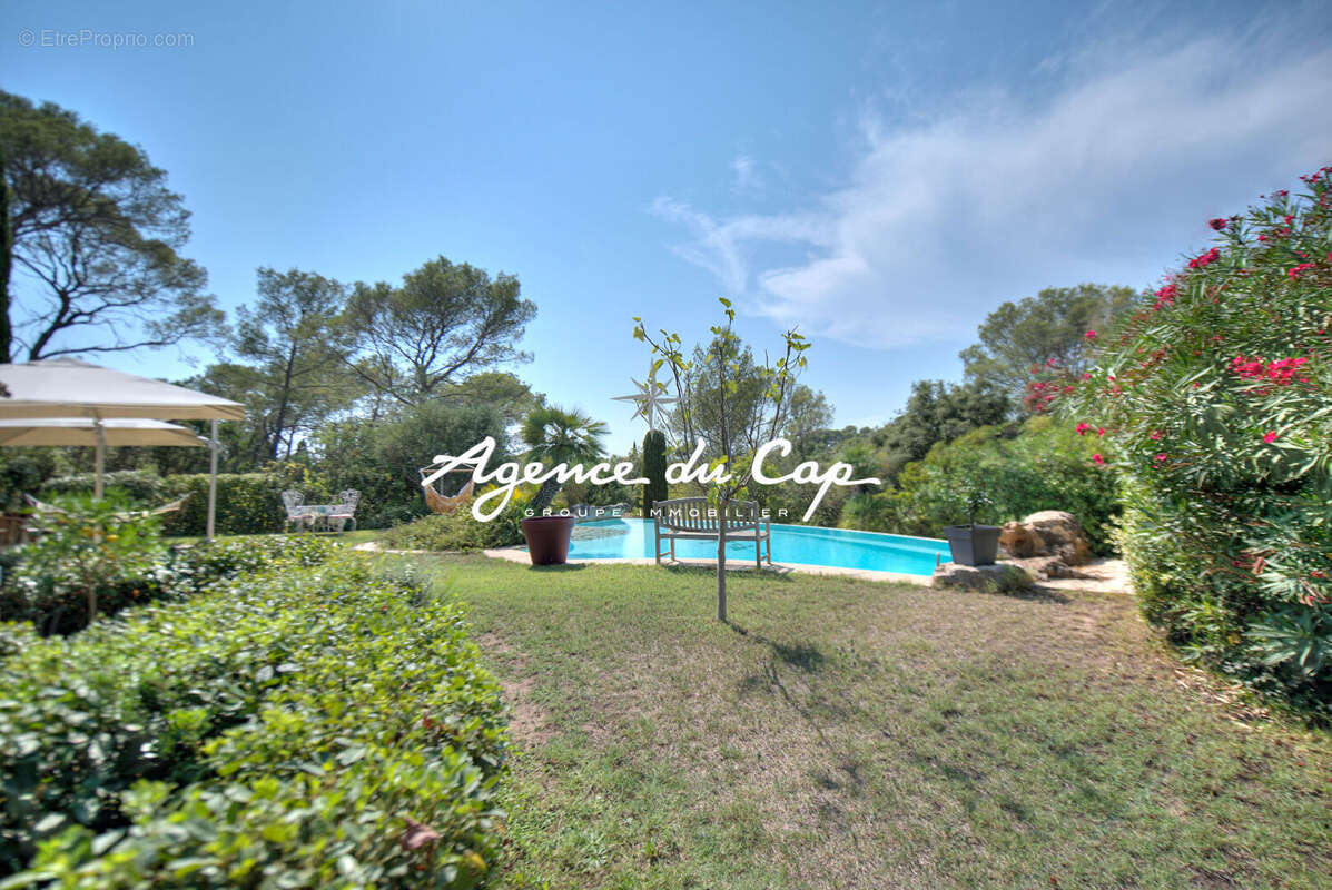 Maison à SAINT-RAPHAEL