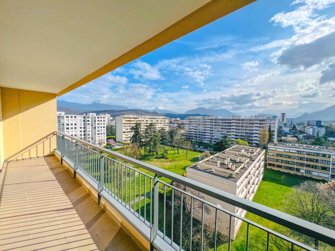 Appartement à ECHIROLLES