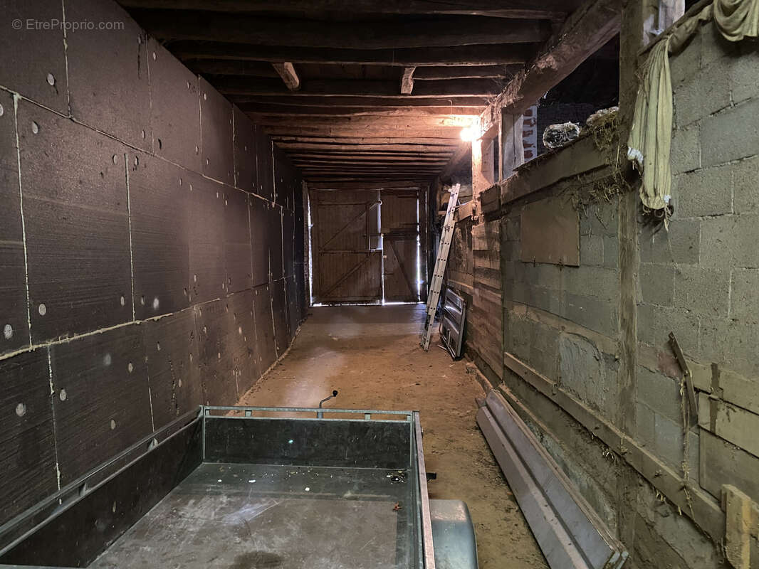 Maison à HEVILLIERS