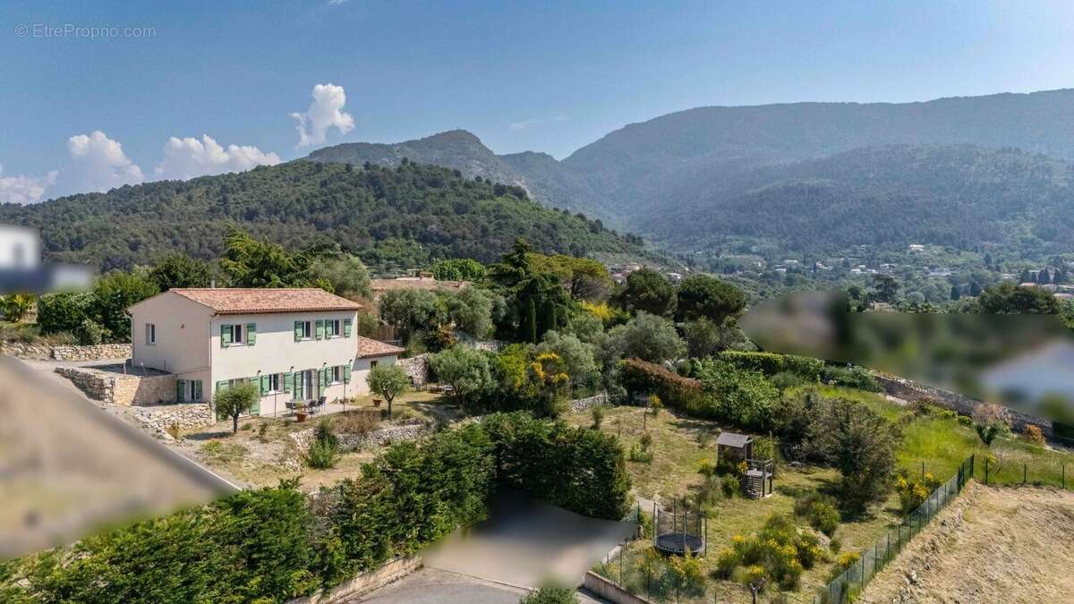 Maison à LEVENS
