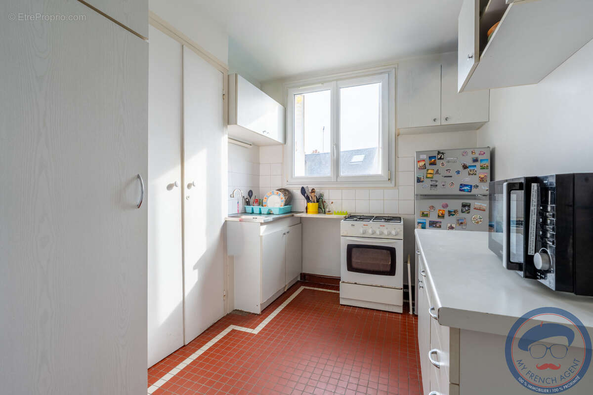 T3 - 58m2 -  lumineux à 2 pas du Jardin des Prébendes   Idéal premier achat ou investissement - photo 13