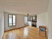 Appartement à NANTERRE