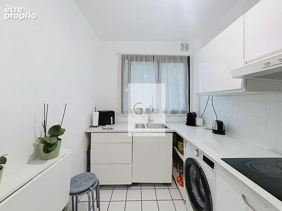 Appartement 4 pièces 65 m² à vendre à Thiais (94320) - photo 2