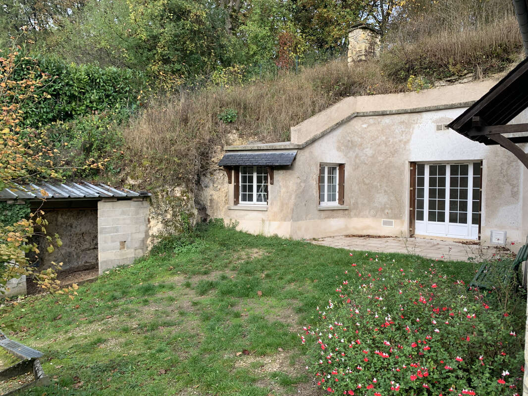 Maison à NAZELLES-NEGRON