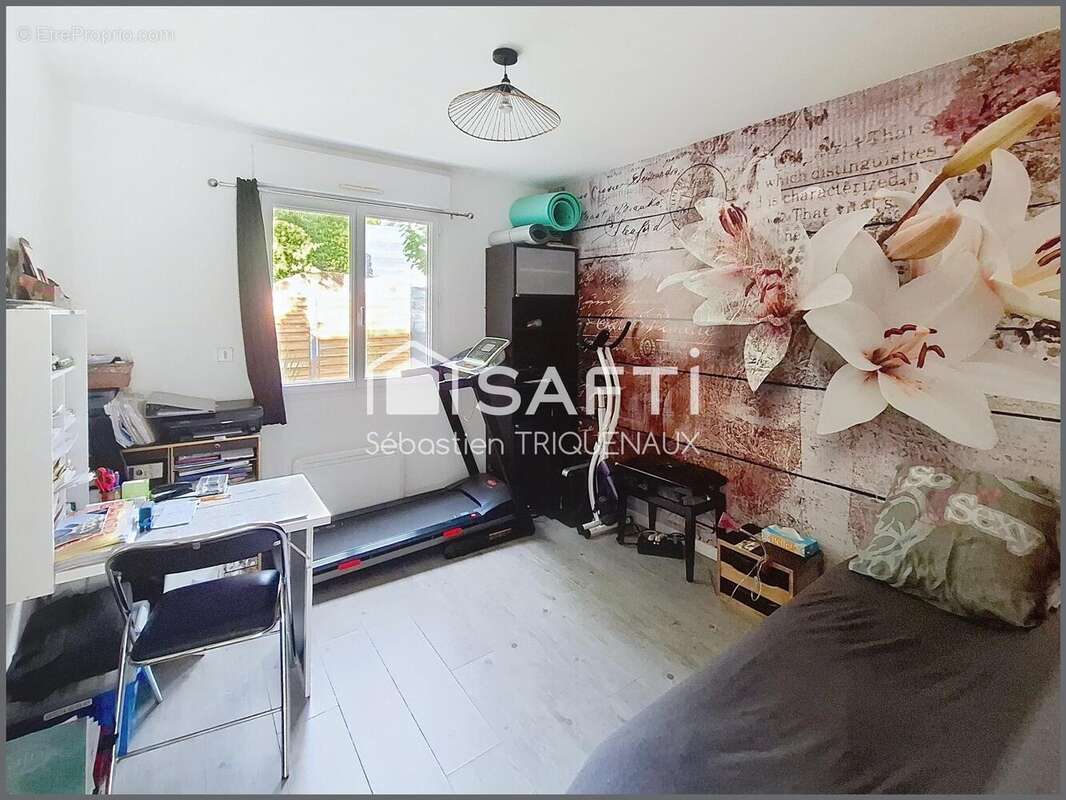 Photo 9 - Maison à MONTREUIL-JUIGNE